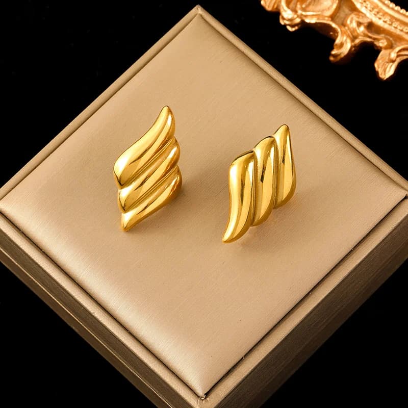 Gold Ginkgo Flower Dangle Earrings