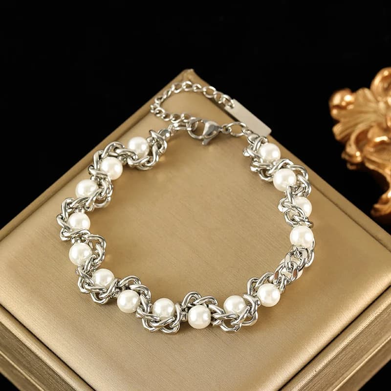 Polished Chain Wide Bangle, Gold Color