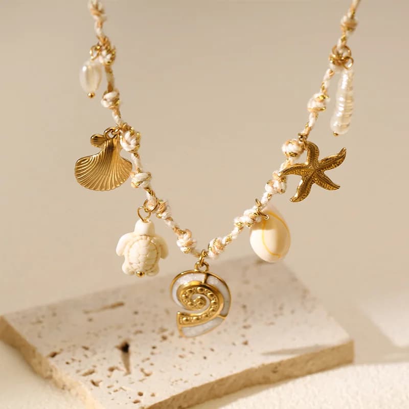 Ocean Conch Pearl Pendant Necklace